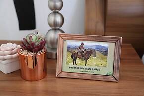 Denver Echo- Executive Guest House