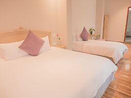 Casona 1914 Quito - Gothic Cathedral View Rooftop