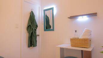 Casona 1914 Quito - Gothic Cathedral View Rooftop