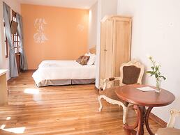 Casona 1914 Quito - Gothic Cathedral View Rooftop