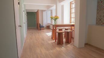 Casona 1914 Quito - Gothic Cathedral View Rooftop