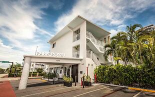 Park Royal Miami Beach