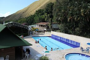 Hostería Río Escondido