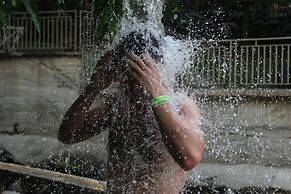 Hostería Río Escondido