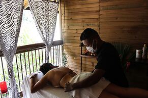 Hostería Río Escondido