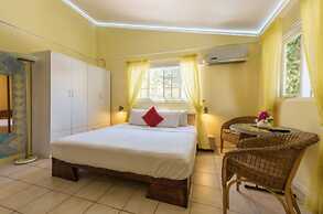 Sunflower Villa Studios by CMD