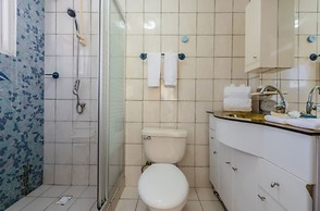 Sunflower Villa Studios by CMD