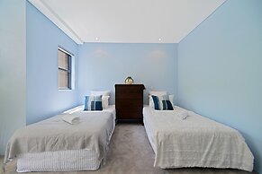 Terrace Living in the Heart of Sydney