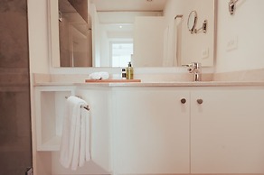 Antera Hotel & Residences