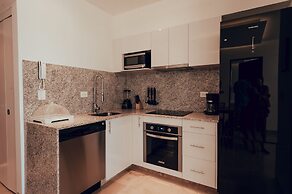 Antera Hotel & Residences