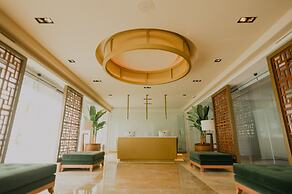 Antera Hotel & Residences