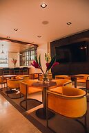 Antera Hotel & Residences