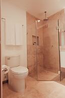 Antera Hotel & Residences