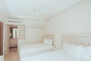 Antera Hotel & Residences