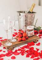 Antera Hotel & Residences