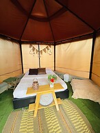 Parador La Mesa Redonda