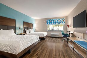 Tru by Hilton Lawrenceville Atlanta I-85 Sugarloaf