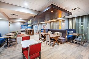 Hampton Inn Gardner Conference  Center