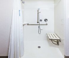 Hampton Inn Gardner Conference  Center