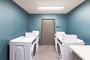 Hampton Inn Gardner Conference  Center