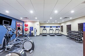 Hampton Inn Gardner Conference  Center