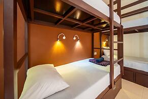 Gelatik B&B - Hostel