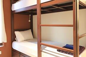 Gelatik B&B - Hostel