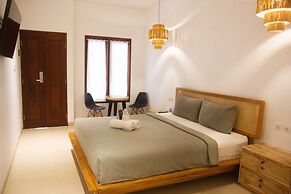 Gelatik B&B - Hostel