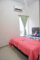 Surabaya Homey near Airport