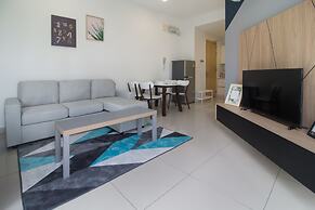 OYO Home 501 Luxury 1BR Crest Condo