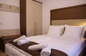 Stela Deluxe Apartments