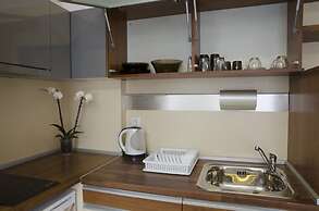 Stela Deluxe Apartments