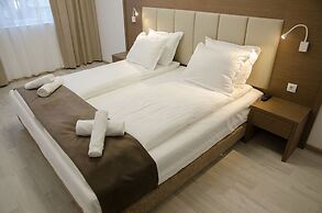 Stela Deluxe Apartments
