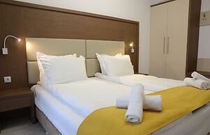 Stela Deluxe Apartments