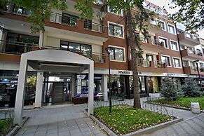 Stela Deluxe Apartments