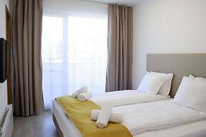 Stela Deluxe Apartments