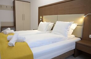 Stela Deluxe Apartments