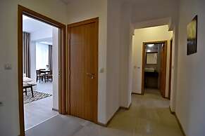 Stela Deluxe Apartments