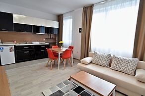 Stela Deluxe Apartments
