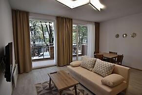 Stela Deluxe Apartments
