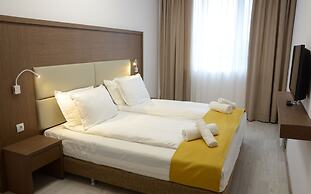 Stela Deluxe Apartments