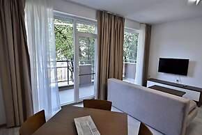 Stela Deluxe Apartments