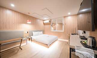 HOTEL Yeogiuhtte Gwangju Station