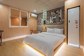 HOTEL Yeogiuhtte Gwangju Station