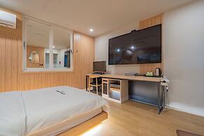 HOTEL Yeogiuhtte Gwangju Station