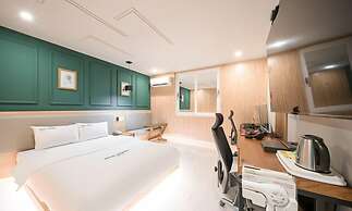 HOTEL Yeogiuhtte Gwangju Station