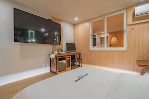 HOTEL Yeogiuhtte Gwangju Station