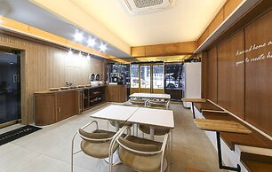 HOTEL Yeogiuhtte Gwangju Station