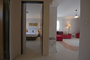 Smart Holiday Hotel & Suites -All Inclusive