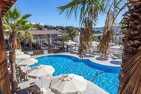 Smart Holiday Hotel & Suites -All Inclusive